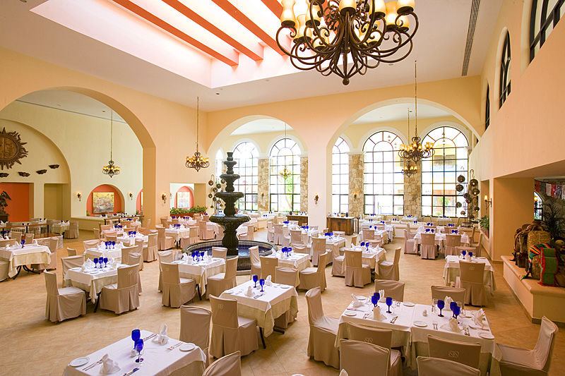 Hotel Occidental At Xcaret Destination Playa del Carmen Exterior foto The restaurant at the hotel