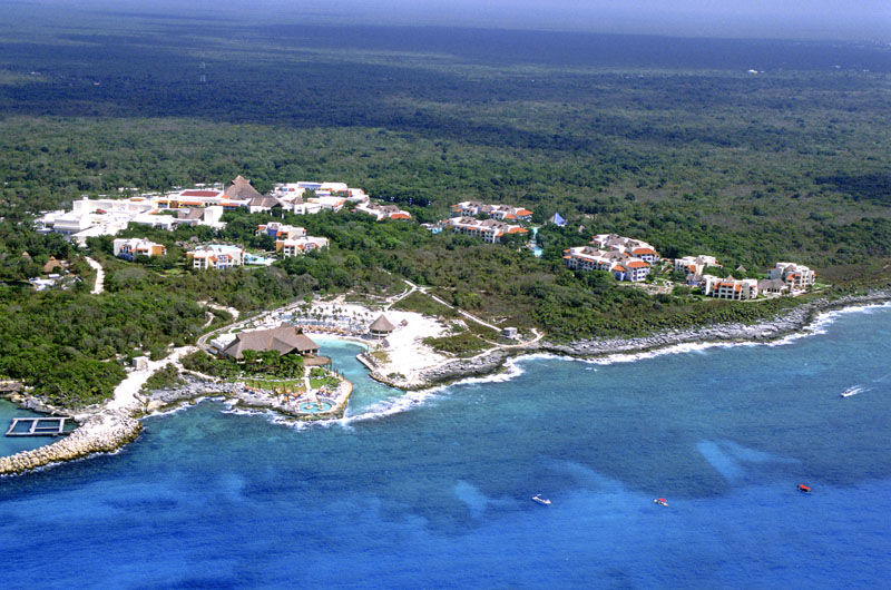 Hotel Occidental At Xcaret Destination Playa del Carmen Exterior foto Aerial view of Xcarett