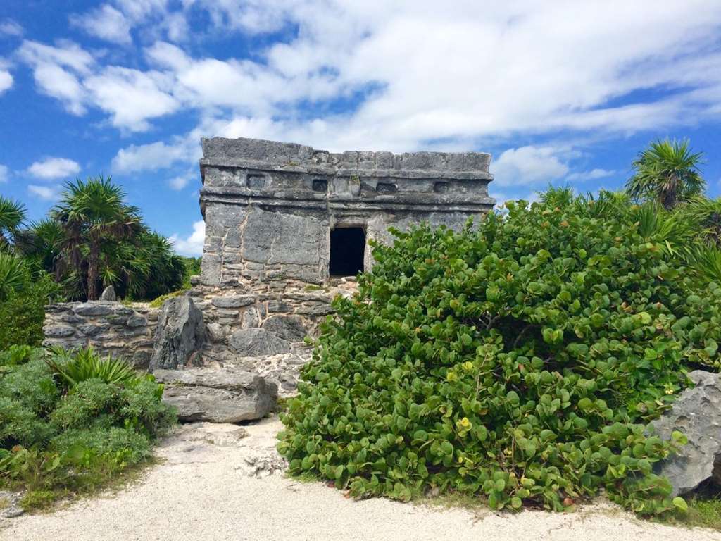 Hotel Occidental At Xcaret Destination Playa del Carmen Exterior foto El Castillo