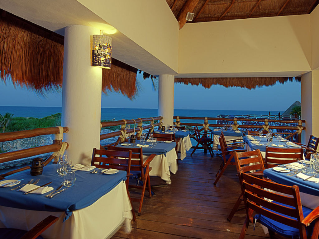 Hotel Occidental At Xcaret Destination Playa del Carmen Exterior foto Restaurant at the Grand Palladium Resort